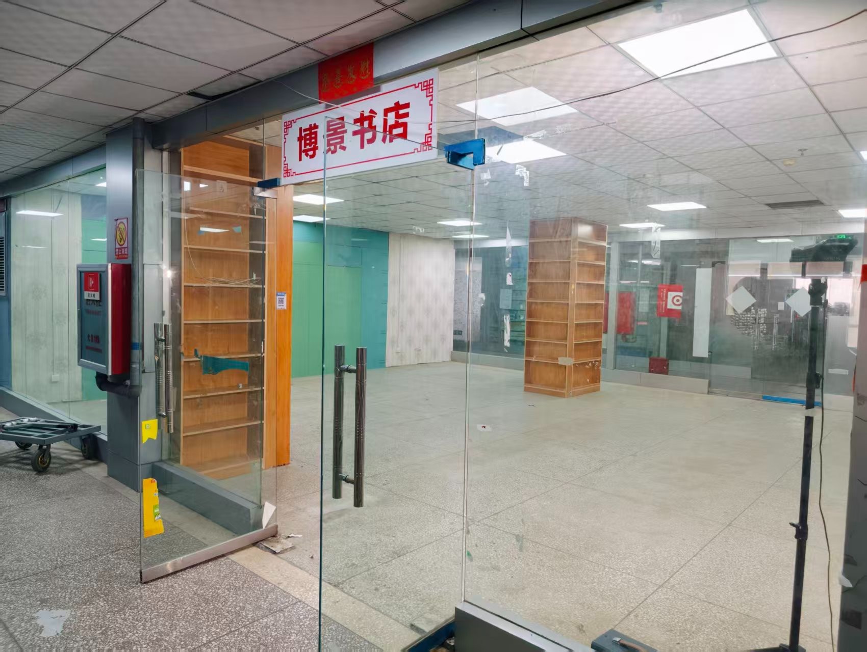 政府东路AI浪潮已至，优质企业抢先布局